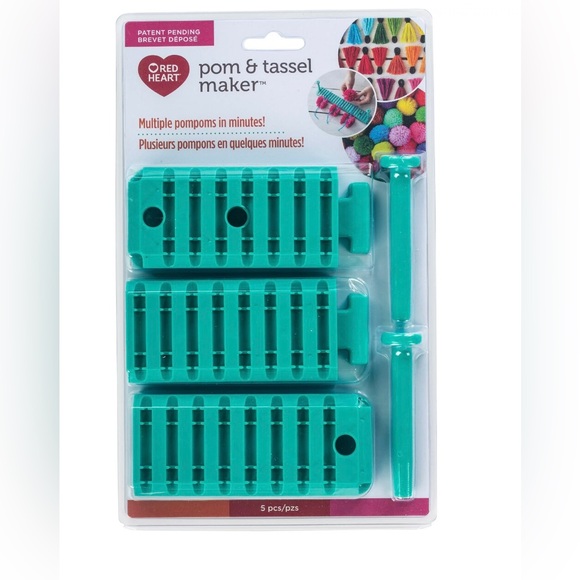 Pom and Tassel Maker By Red Heart make Multiple pom-poms in minutes NWT - Picture 7 of 8